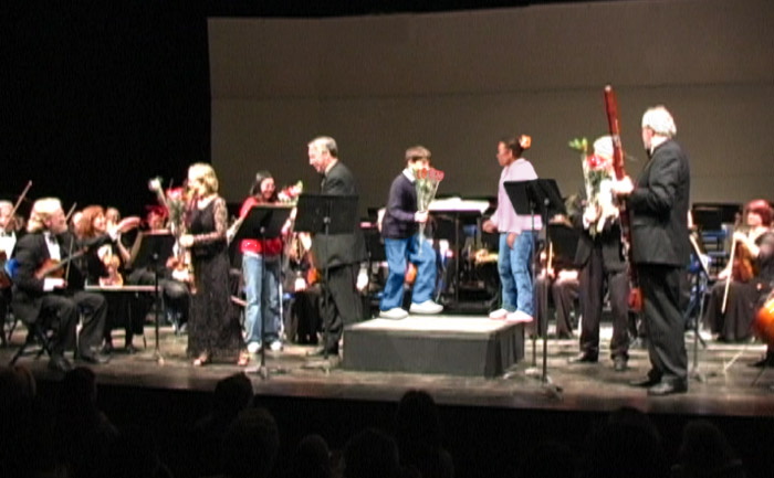 concertkidsbouquetsweb.jpg