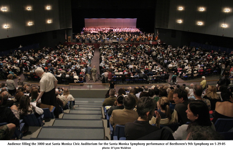 audiencebeethoven9.jpg