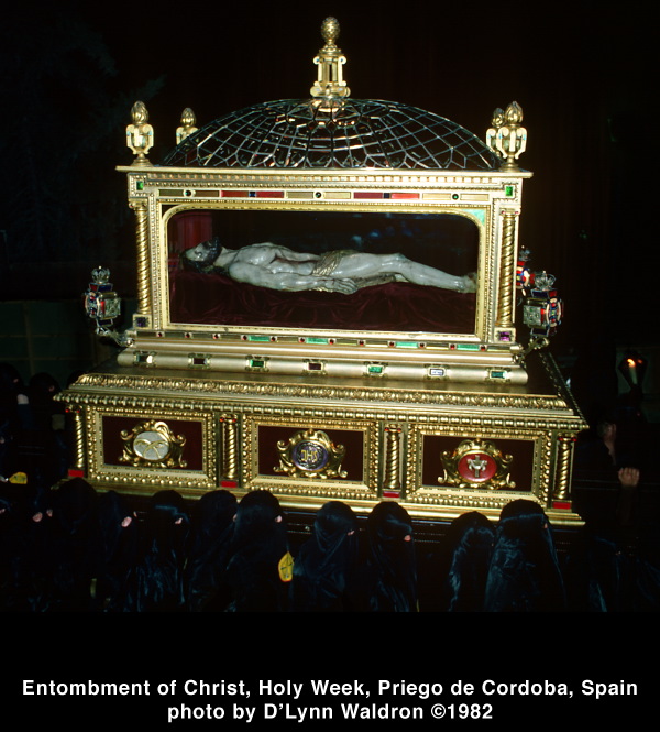 procession1.jpg