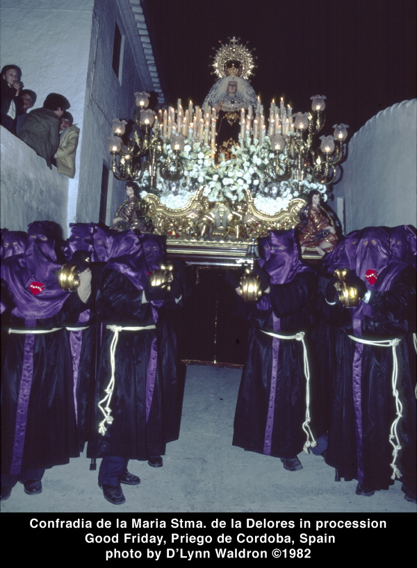 procession3.jpg