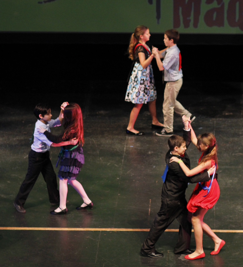 ballroomdancerscr900_7871.jpg