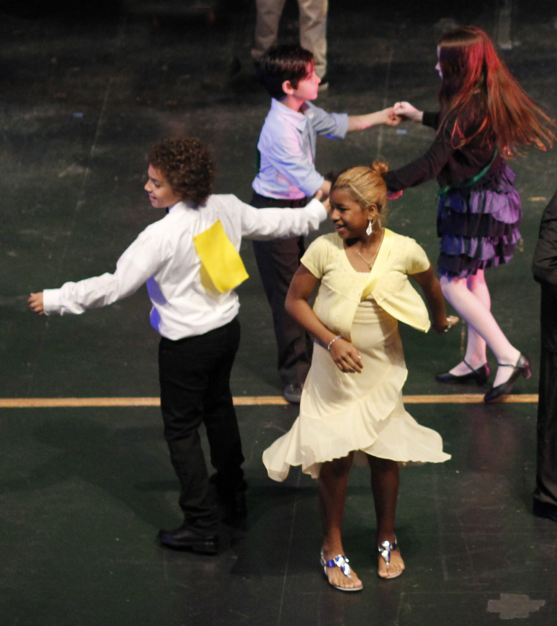 ballroommdancerscr900_7923.jpg