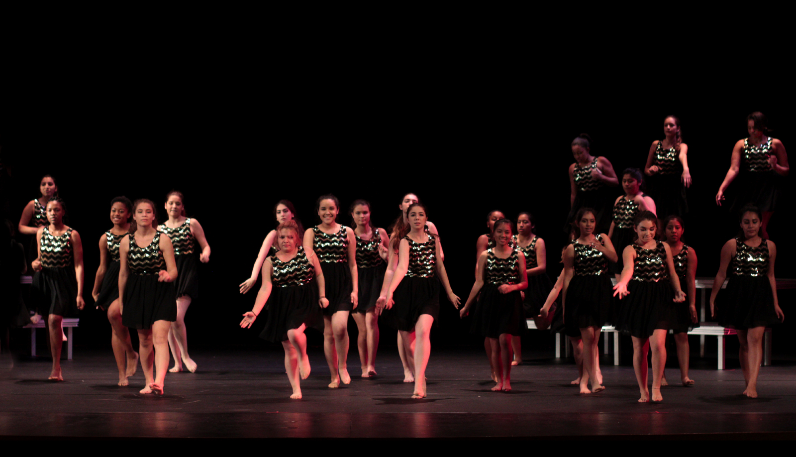 dancedec2014_9130.jpg