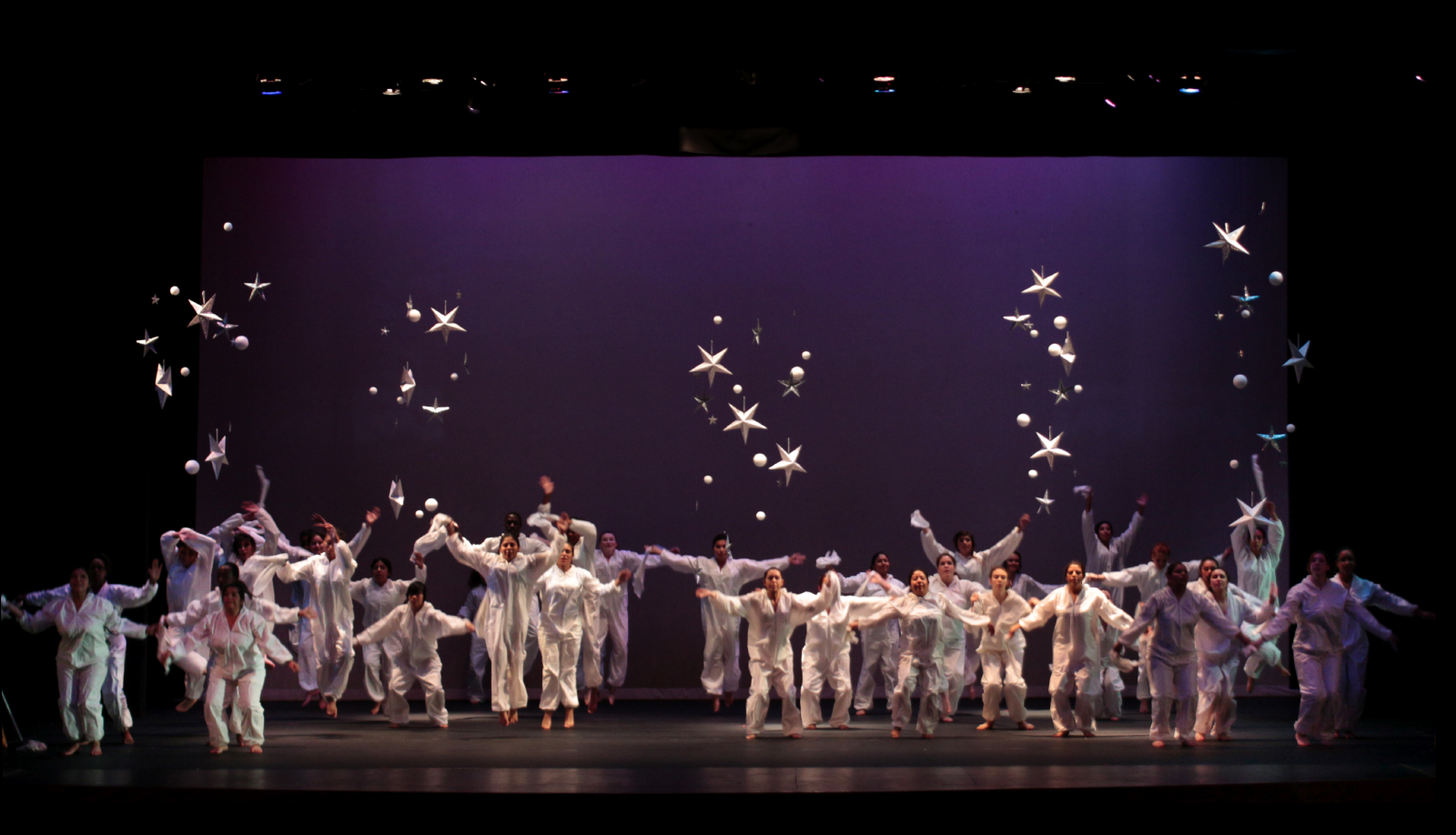 dancedec2014_9429.jpg