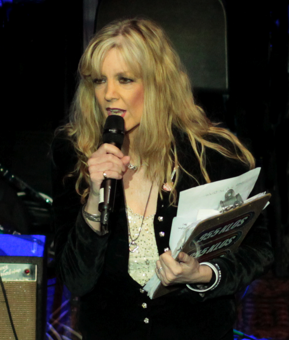 cynthiafoxbenefit_8465.jpg
