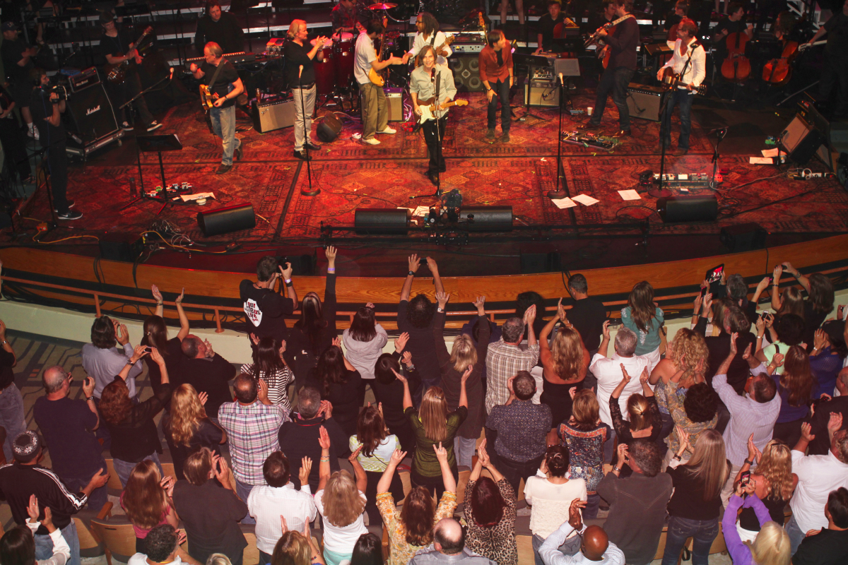 jacksonbrowne-ovation#164c.jpg