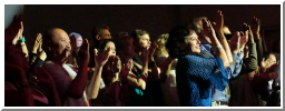 LyonClapping_8079.jpg