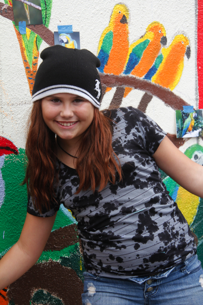 girllaughing_1602.jpg