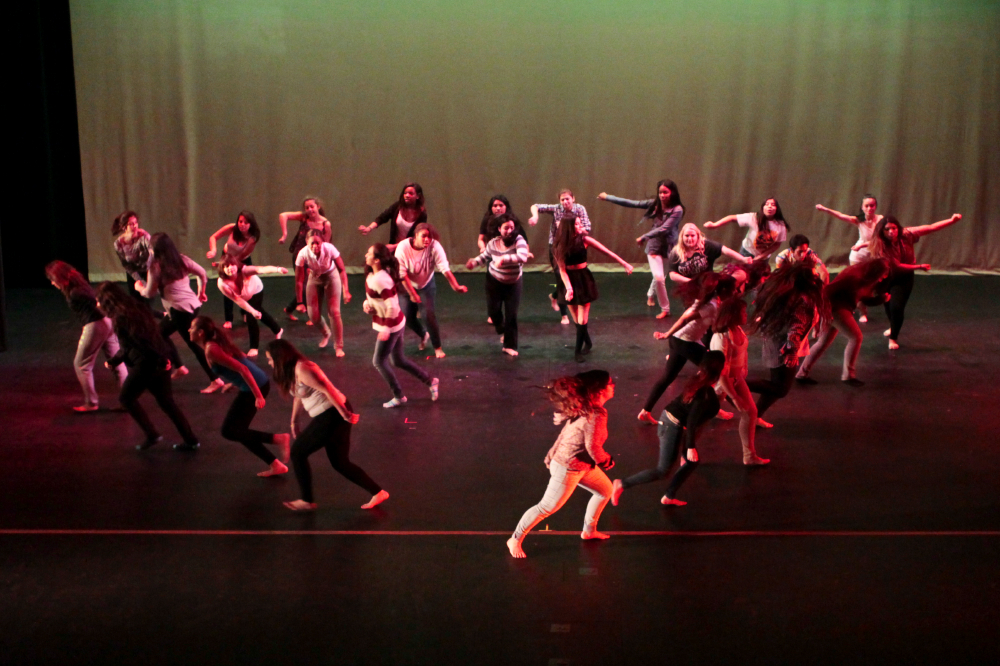 dancers_6831.jpg