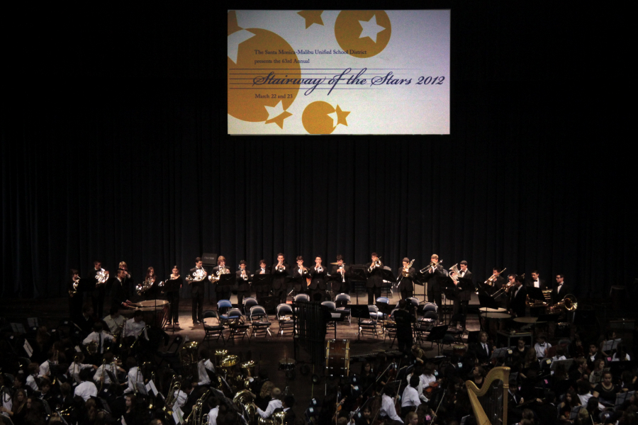 stairwayfanfare_4075.jpg