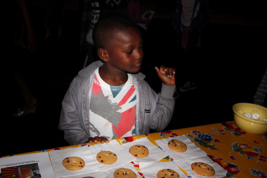childoutside_2062.jpg