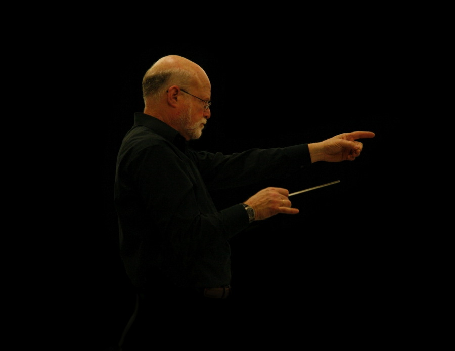 conducting2_mg_7951cu.jpg