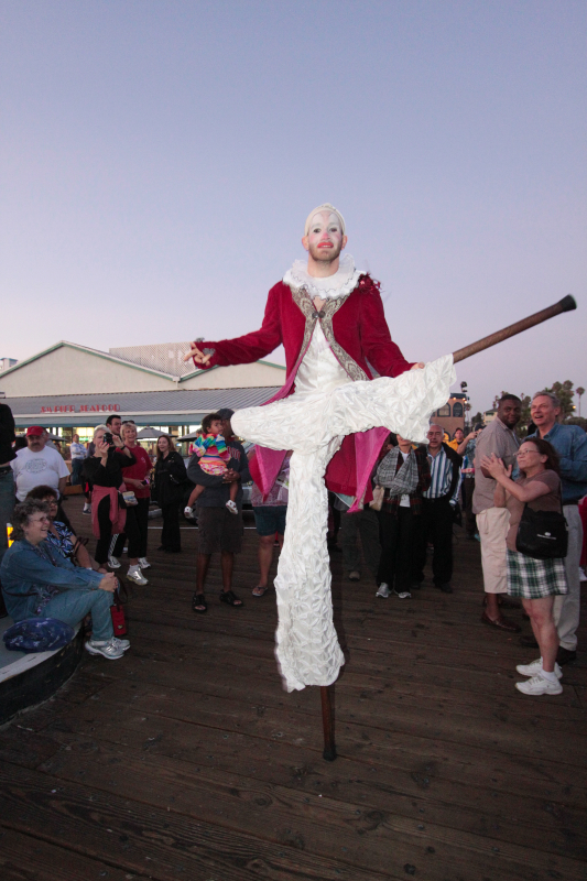 cirquestiltwalker_2954.jpg