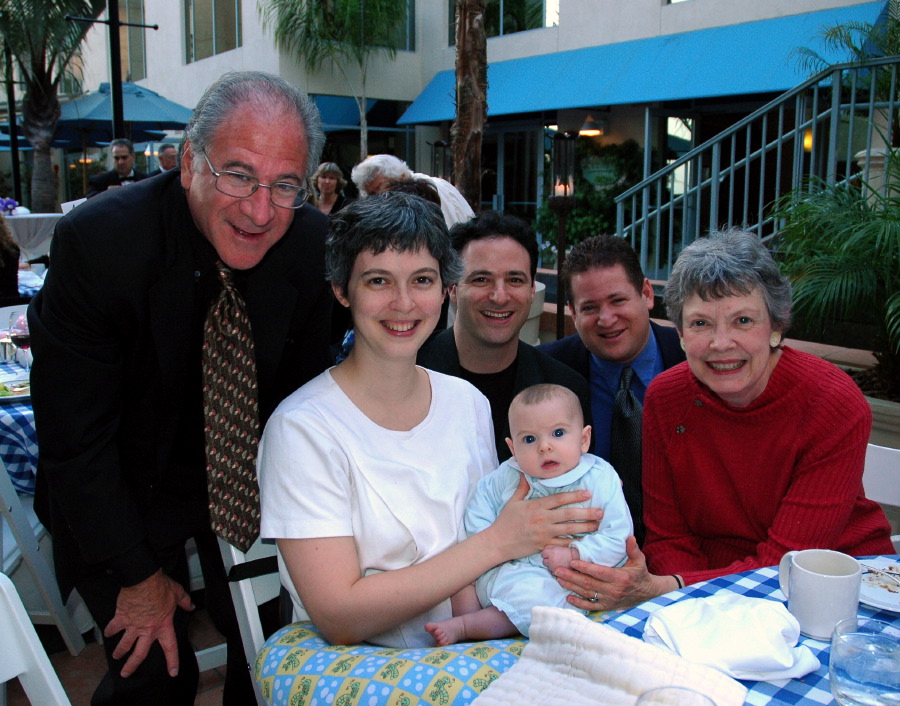 knellfamilywholebest_71.jpg